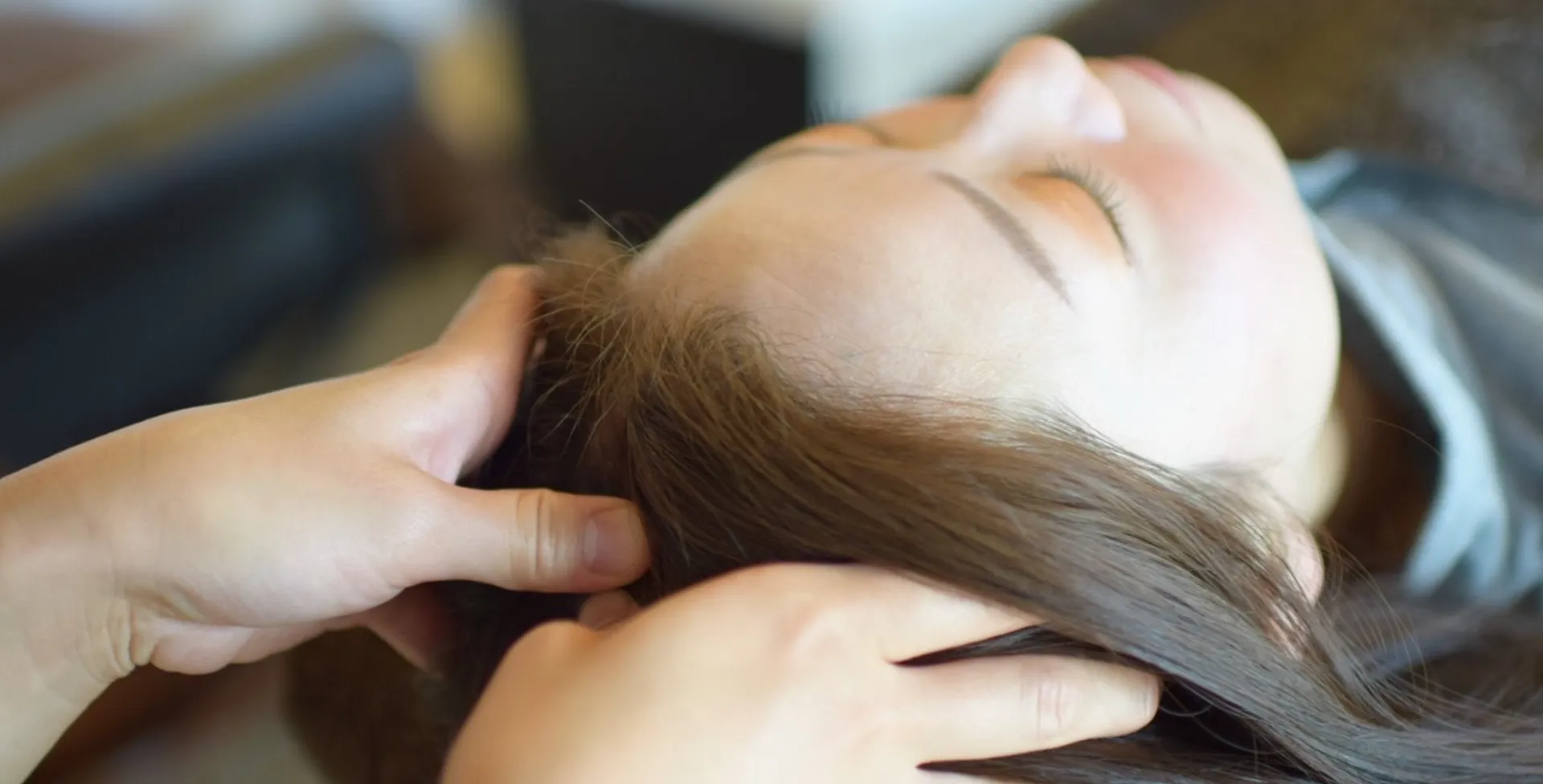 ヘッドフェイスマッサージ